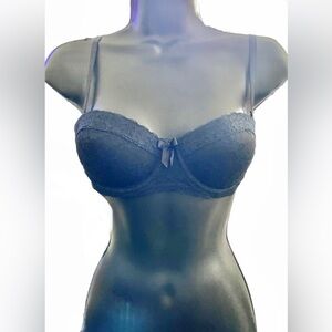 NWOT LS BLK. Strapless Balconette, 32C *P1008